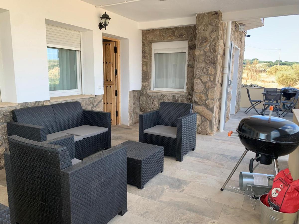 Villa De Gredos Navarredonda de Gredos Buitenkant foto