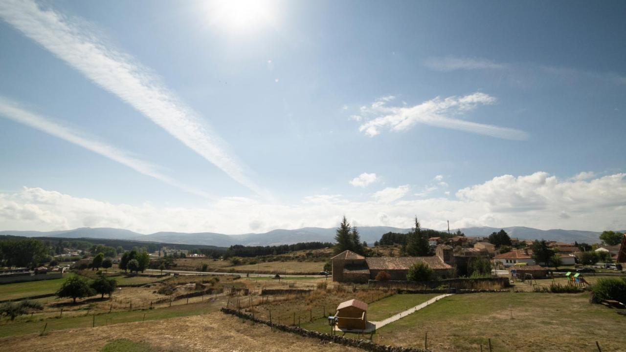 Villa De Gredos Navarredonda de Gredos Buitenkant foto