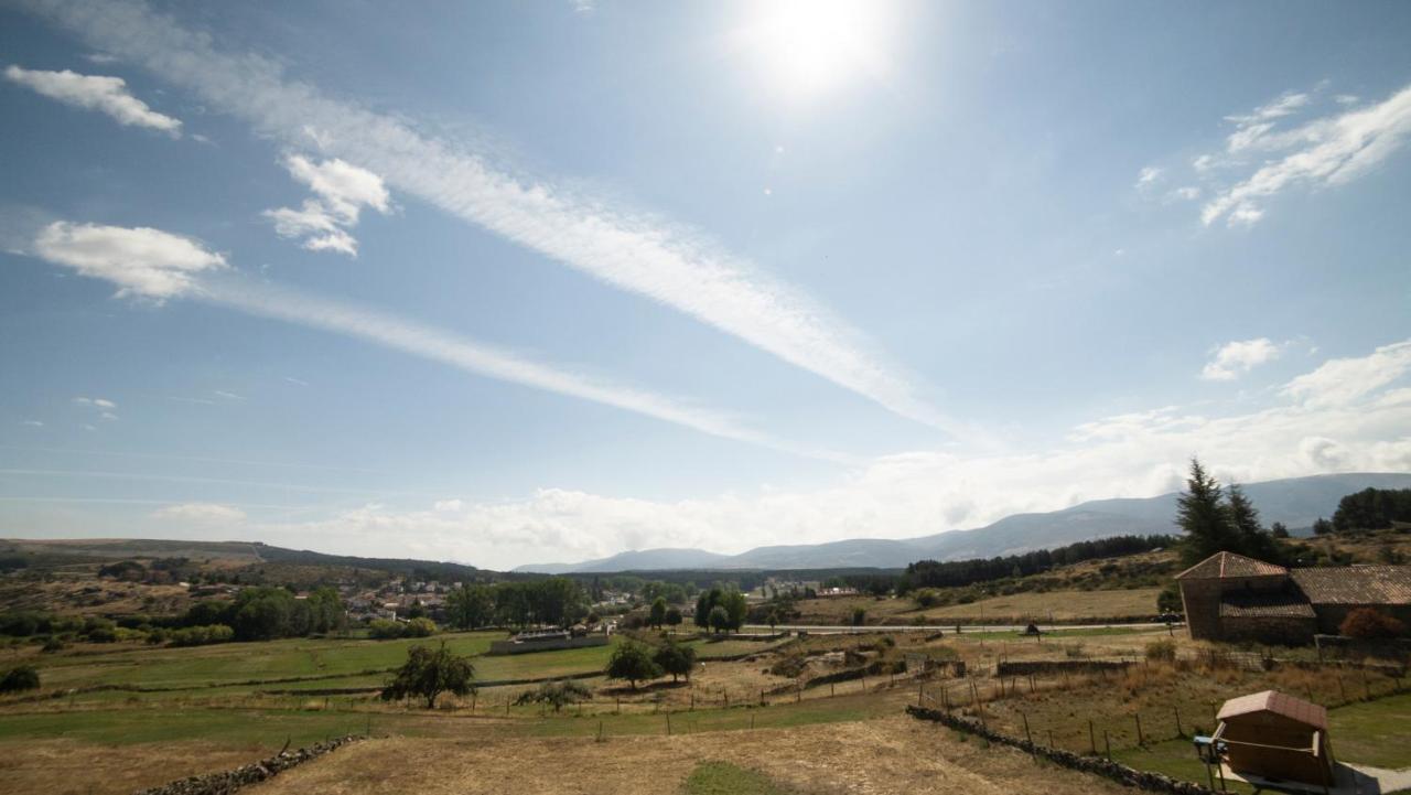Villa De Gredos Navarredonda de Gredos Buitenkant foto